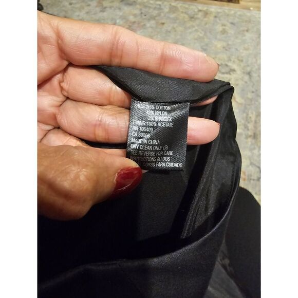 Tahari Sleeveless Black Pleated Hem Dress Size 18 - Picture 8 of 8